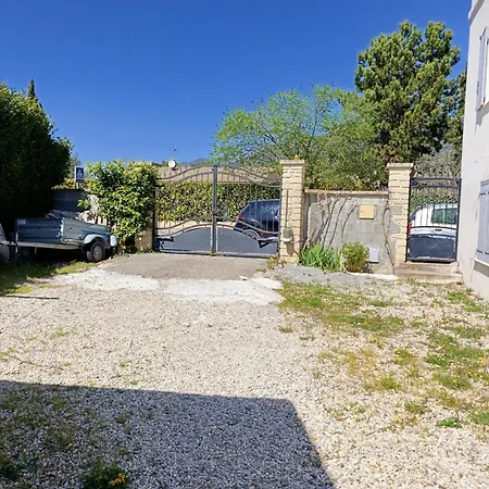 Maison Avec Jardin Et Piscine Privee 度假居 尼翁