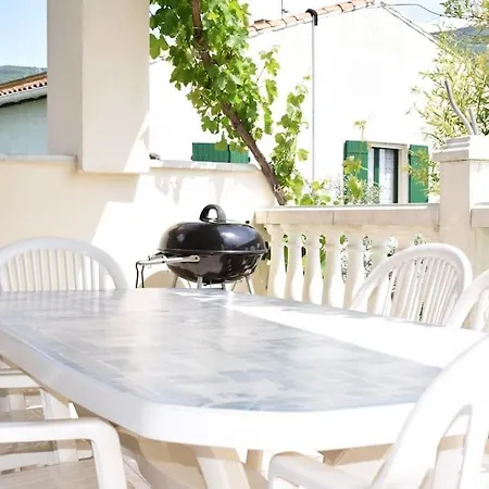Holiday home Maison Avec Jardin Et Piscine Privee *